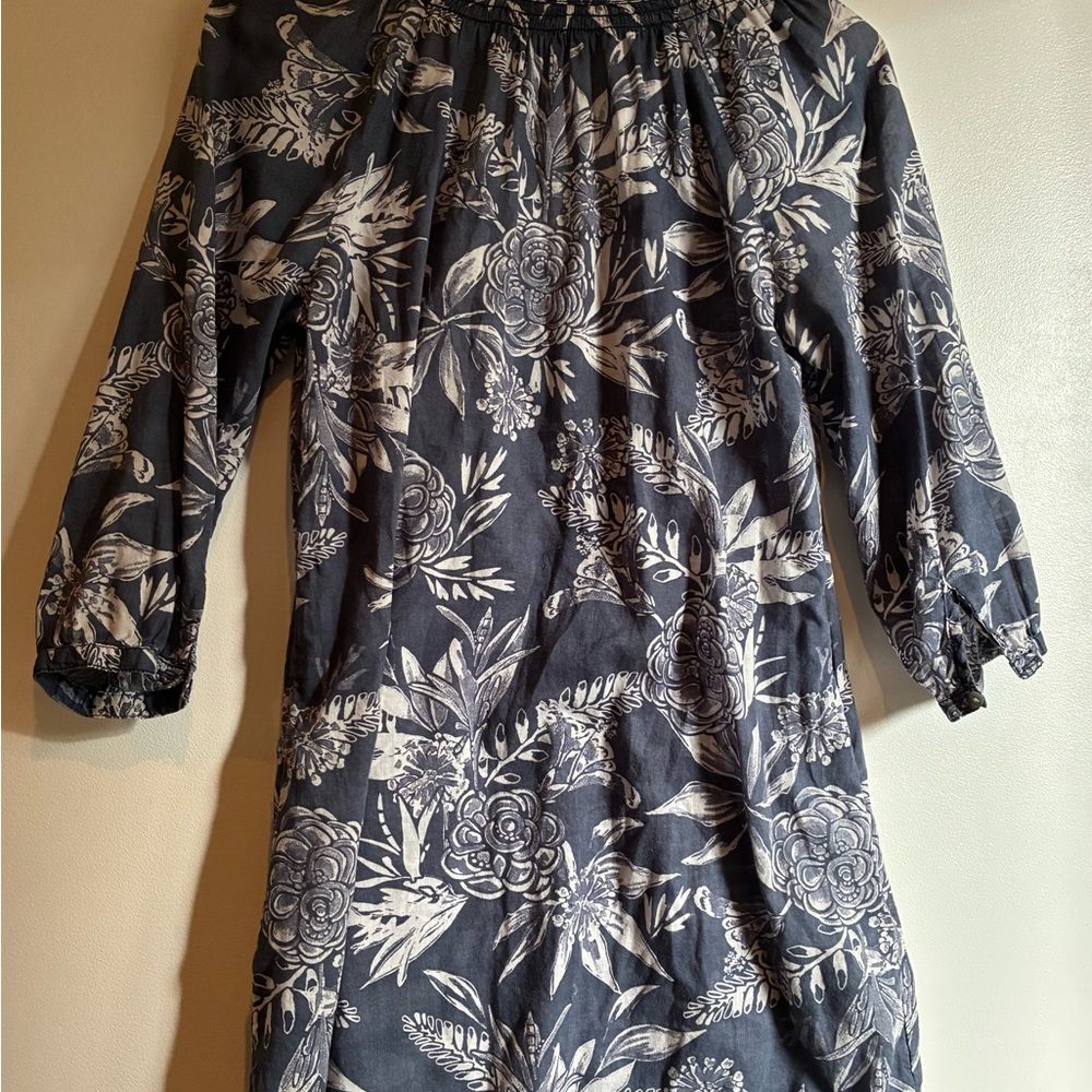H&M Dark Blue and White Floral Mini Dress